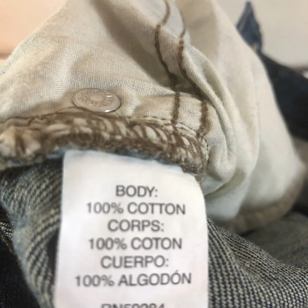 Place straight leg boys blue Jeans w/ expander’s (2 pair) size 4